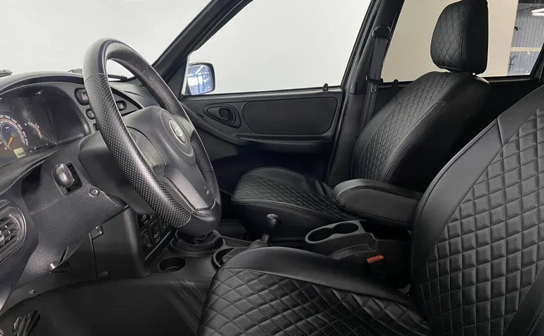  Lada (ВАЗ) Niva I Рестайлинг (Travel)