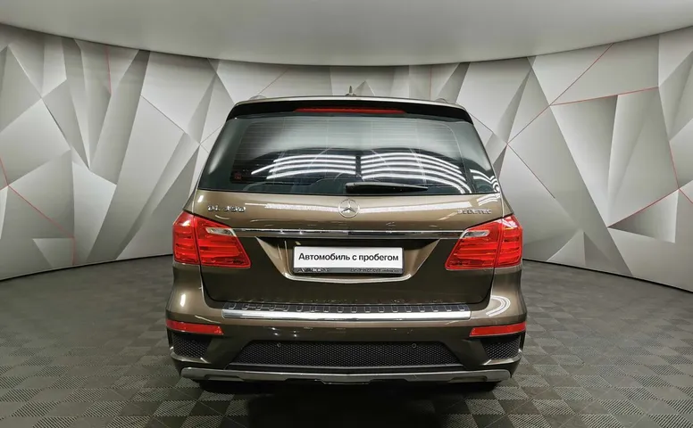 Mercedes-Benz GL GL 350 BlueTec 7G-Tronic Plus 4Matic (249 л.с.) Коричневый