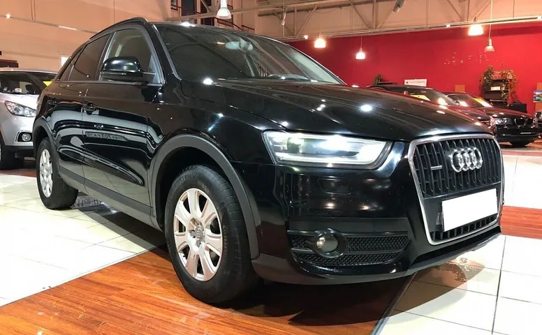 Audi Q3 I (8U)