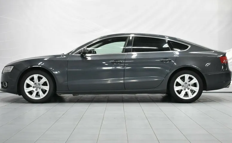 Audi A5 I (8T)
