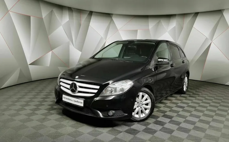 Mercedes-Benz B-Класс B 180 7G-DCT (122 л.с.) Черный