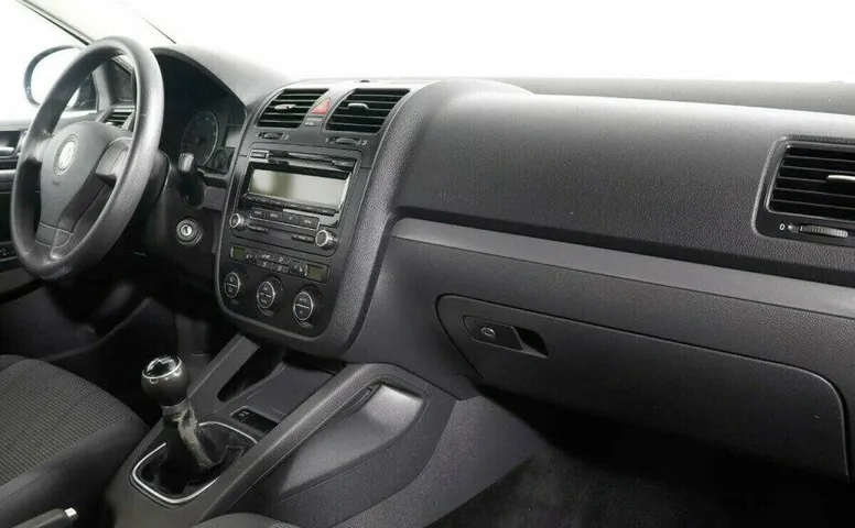 Volkswagen Jetta 1.6 Механика