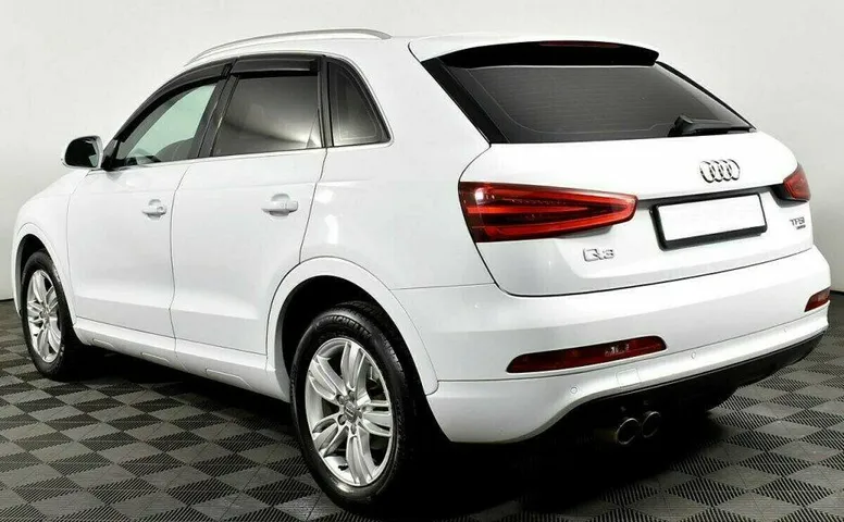 Audi Q3 2.0 Робот