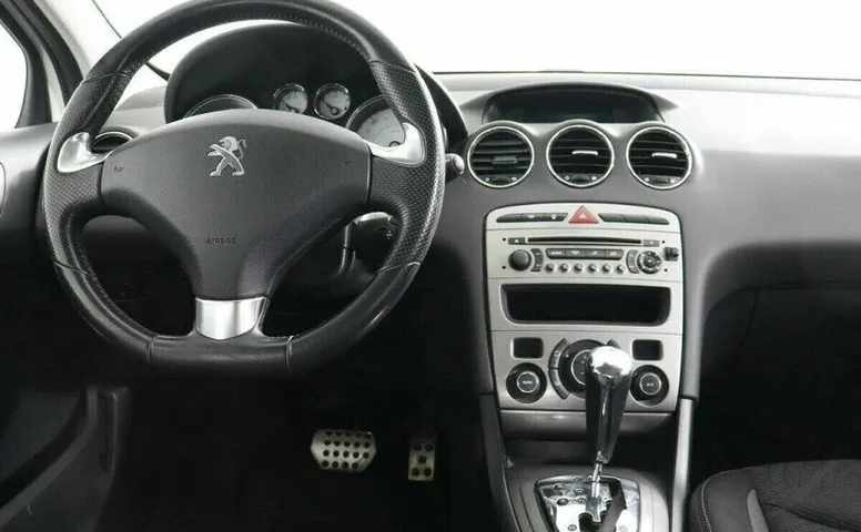 Peugeot 408 1.6 Автомат