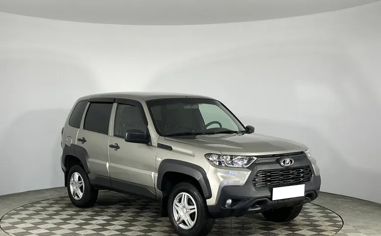  Lada (ВАЗ) Niva I Рестайлинг (Travel)