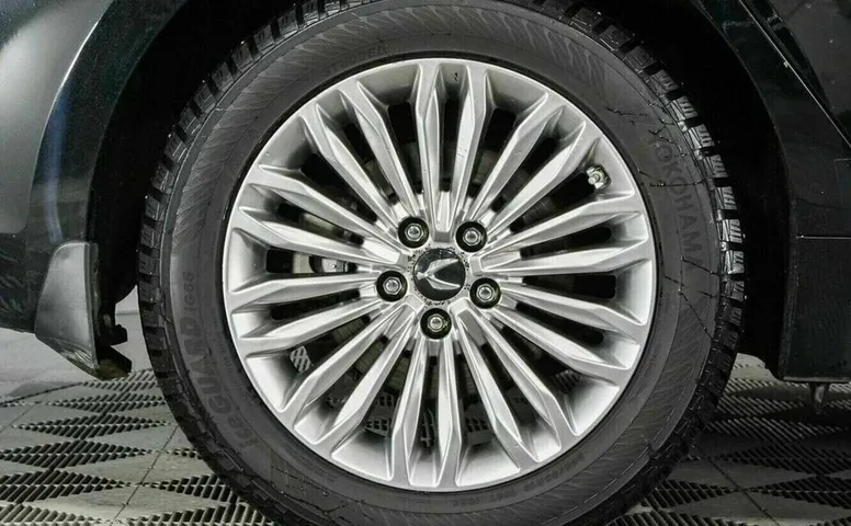 Hyundai equus