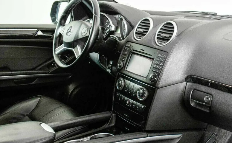 Mercedes-Benz M-Класс 3.5 Автомат