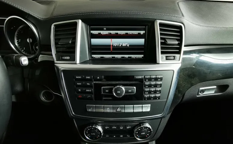 Mercedes-Benz GL GL 350 BlueTec 7G-Tronic Plus 4Matic (258 л.с.) Синий