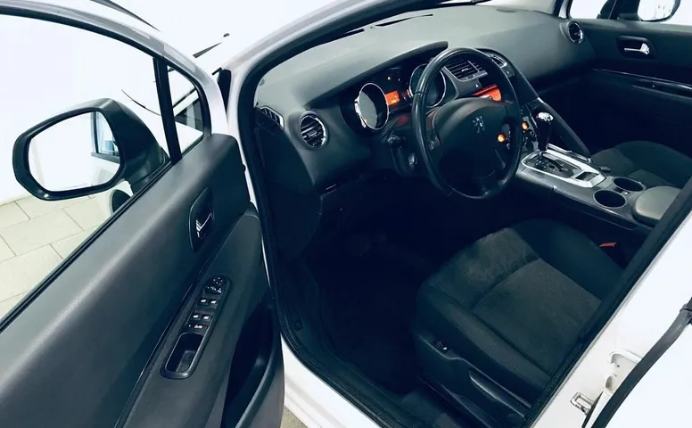 Peugeot 3008 I