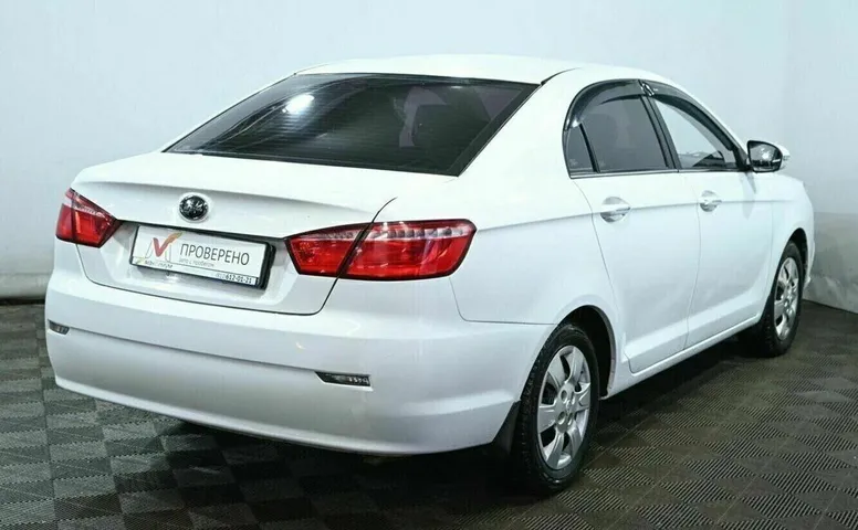 Lifan solano