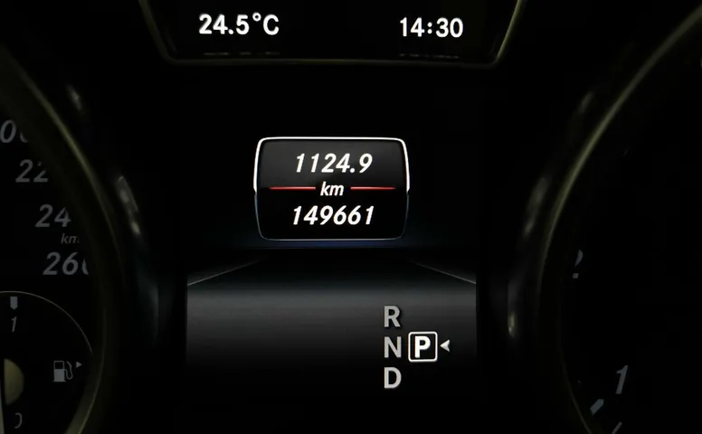 Mercedes-Benz GL GL 350 BlueTec 7G-Tronic Plus 4Matic (249 л.с.) Коричневый