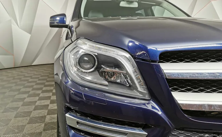 Mercedes-Benz GL GL 350 BlueTec 7G-Tronic Plus 4Matic (258 л.с.) Синий