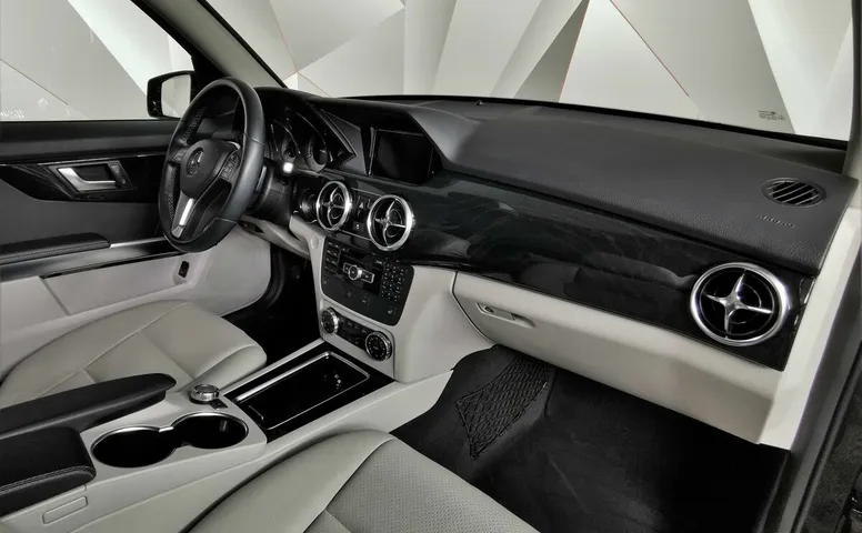 Mercedes-Benz GLK GLK 300 7G-Tronic 4MATIC (231 л.с.) Черный