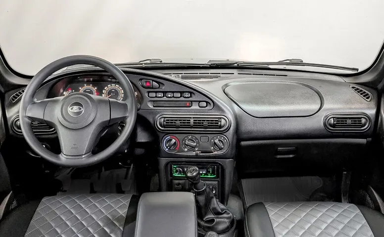  Lada (ВАЗ) Niva I Рестайлинг (Travel)