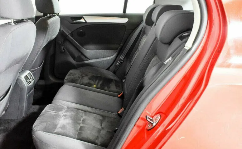 Volkswagen Golf 1.4 Робот