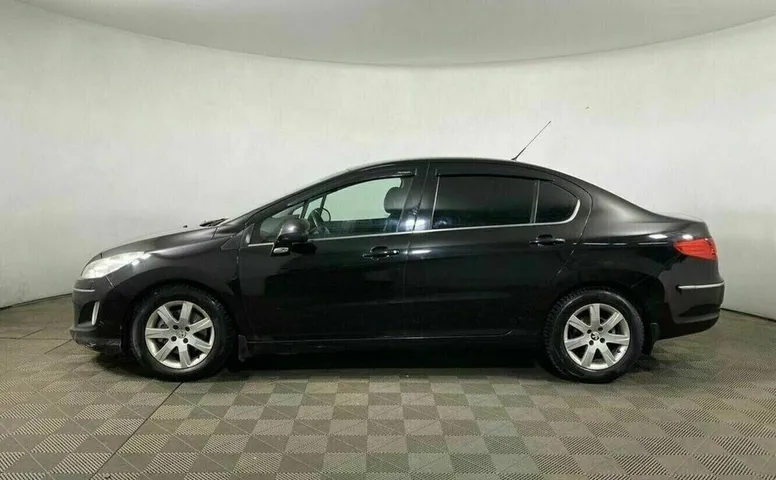 Peugeot 408
