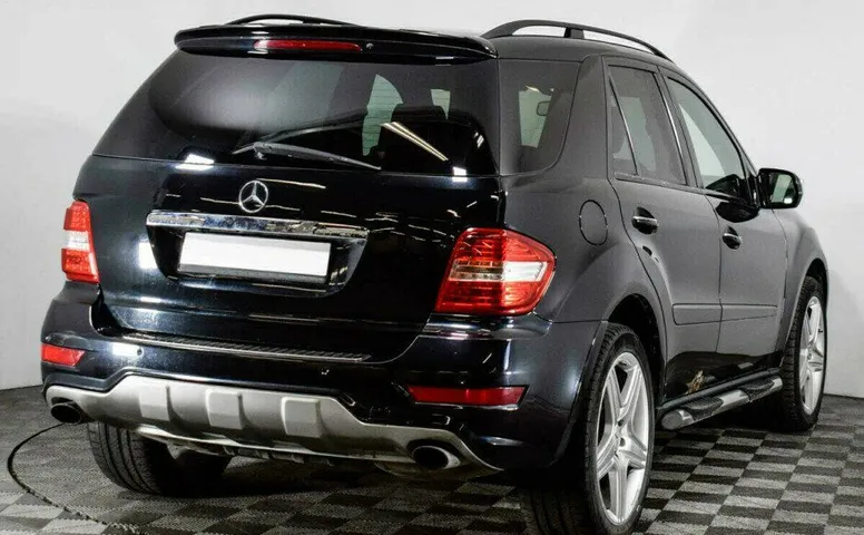 Mercedes-Benz M-Класс 3.5 Автомат
