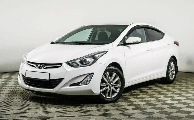 Hyundai Elantra 1.8 Автомат