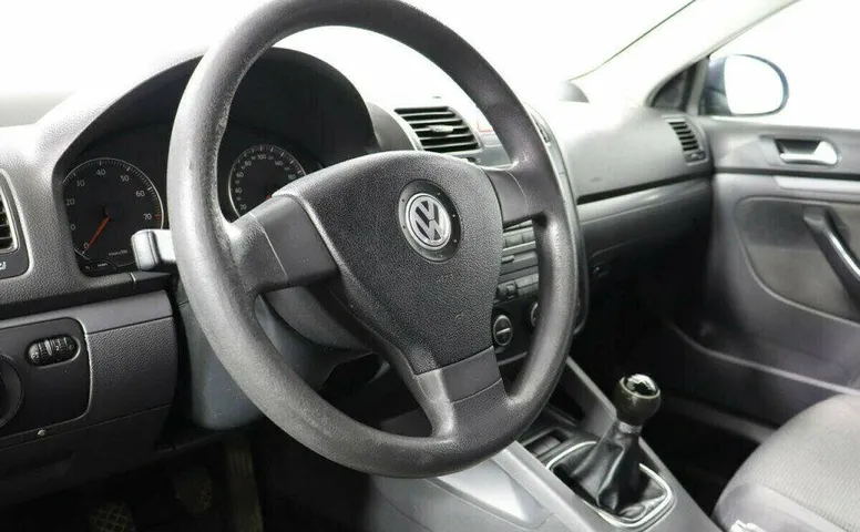 Volkswagen Jetta 1.6 Механика