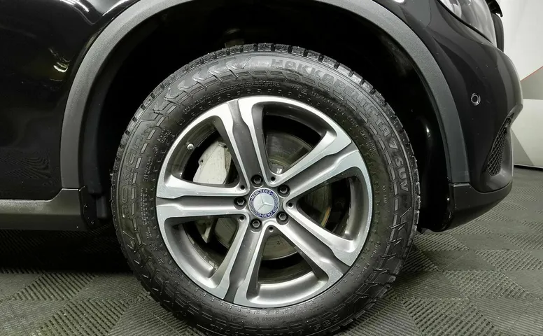 Mercedes-Benz GLC 250 d 9G-TRONIC 4MATIC (204 л.с.) Особая серия Черный
