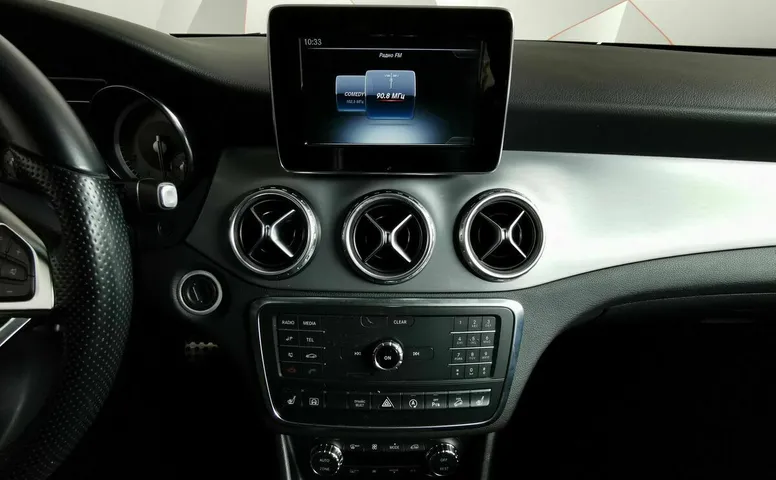 Mercedes-Benz GLA 250 7G-DCT 4MATIC (211 л.с.) Особая серия Черный