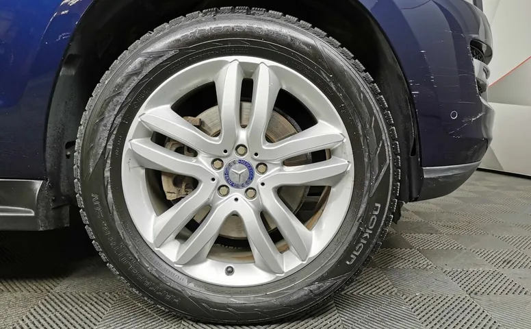 Mercedes-Benz GL GL 350 BlueTec 7G-Tronic Plus 4Matic (258 л.с.) Синий