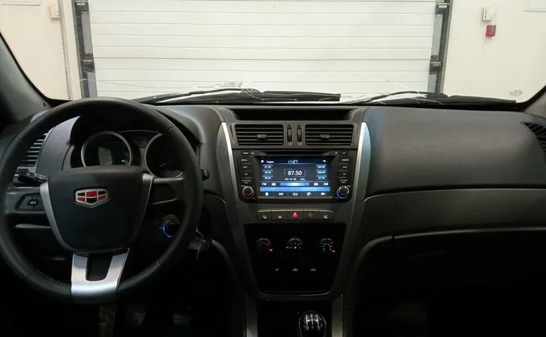 Geely Emgrand X7 I