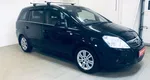 Opel Zafira В Рестайлинг