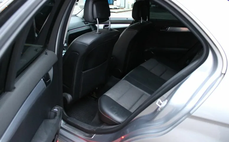 Mercedes-Benz C_KLASSE 280 3.0 AT (231 л.с.) 4WD