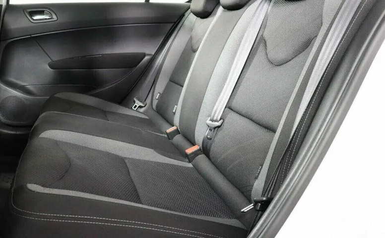 Peugeot 408 1.6 Автомат