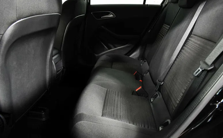 Mercedes-Benz A-Класс 180 III (W176) Рестайлинг