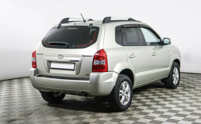 Hyundai Tucson I