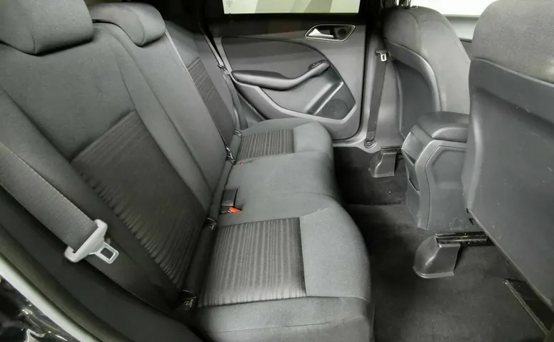 Mercedes-Benz B-Класс B 180 7G-DCT (122 л.с.) Черный