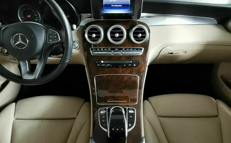 Mercedes-Benz GLC 250 d 9G-TRONIC 4MATIC (204 л.с.) Особая серия Черный