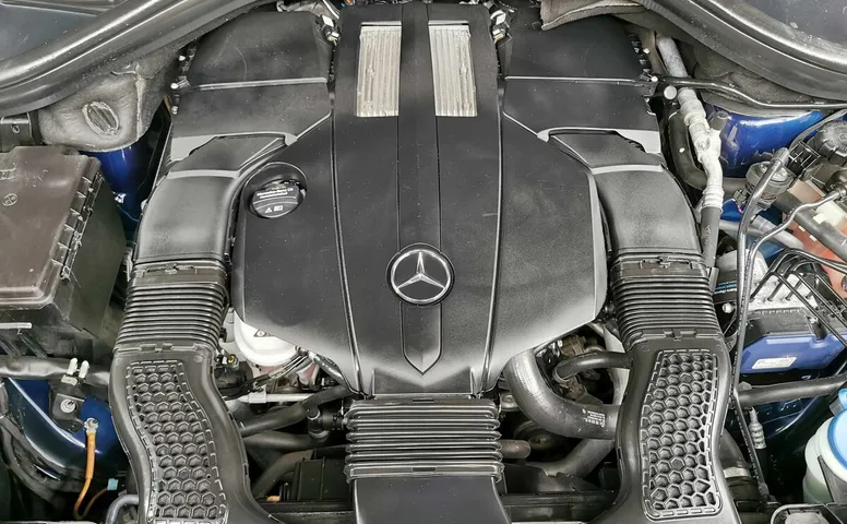 Mercedes-Benz GLS 400 4MATIC 9G-TRONIC (333 л.с.) Особая серия Синий