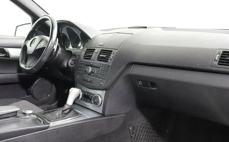 Mercedes-Benz C-Класс III (W204)