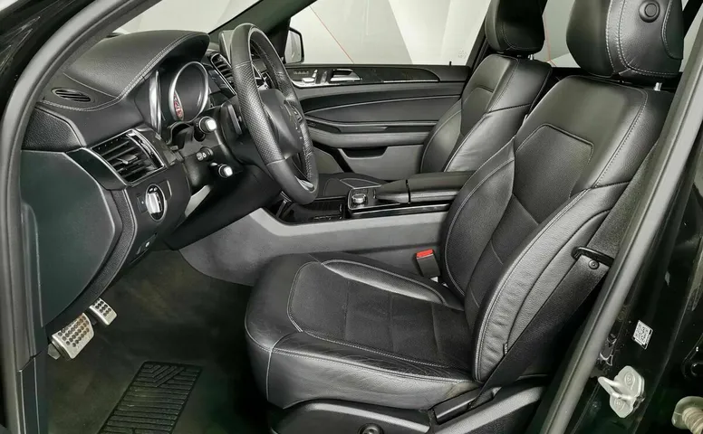 Mercedes-Benz GLE 400 4MATIC 9G-TRONIC (333 л.с.) Особая серия Черный