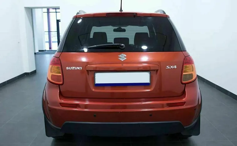Suzuki sx4