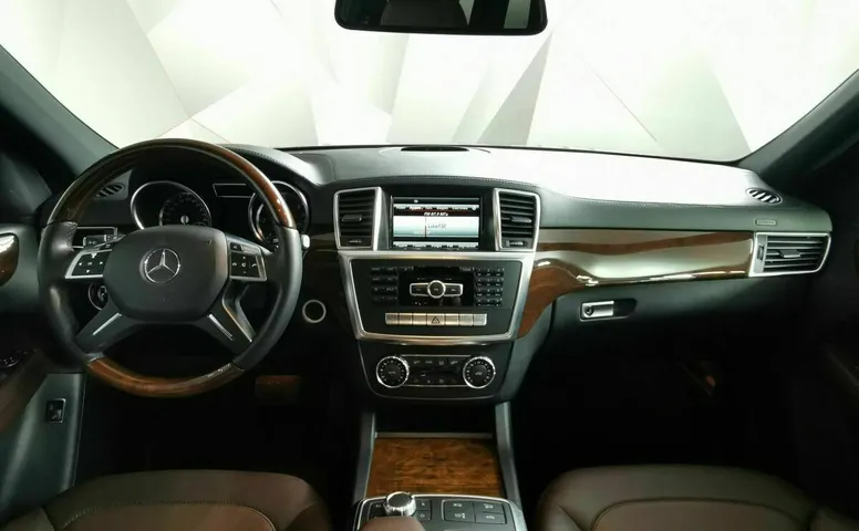 Mercedes-Benz GL GL 350 BlueTec 7G-Tronic Plus 4Matic (249 л.с.) Коричневый
