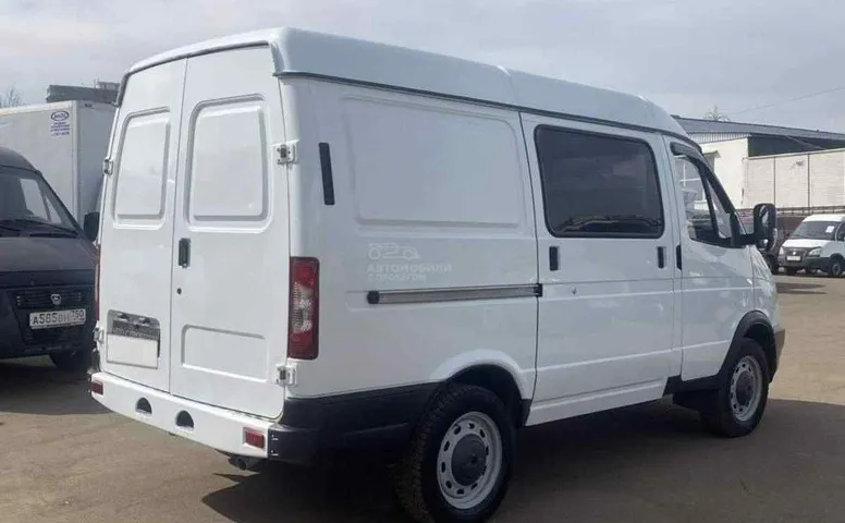 ГАЗ 2752