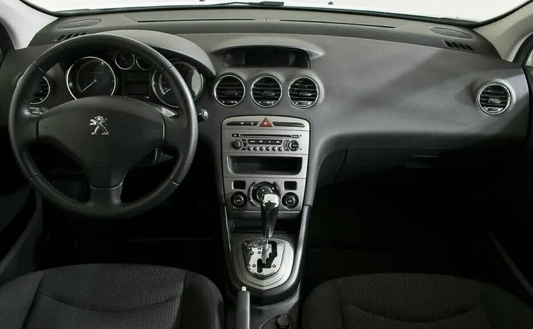 Peugeot 408 1.6 Автомат