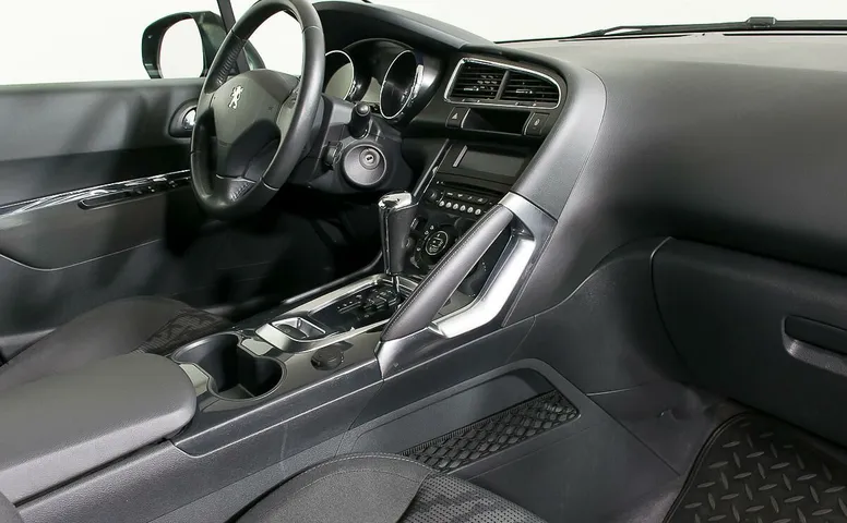 Peugeot 3008 I