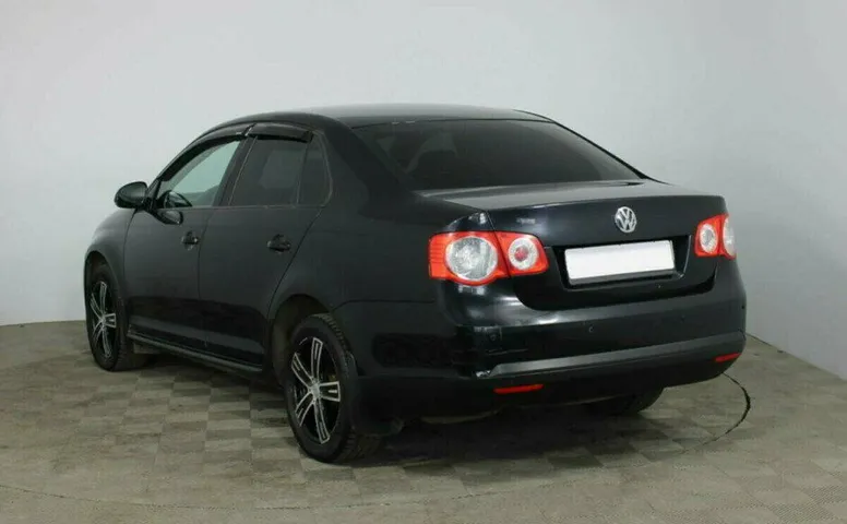 Volkswagen Jetta 1.6 Робот