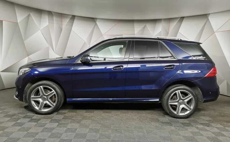 Mercedes-Benz GLE 300 4MATIC 7G-TRONIC Plus (249 л.с.) Особая серия Синий