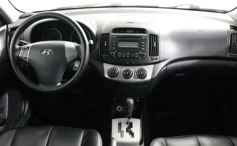 Hyundai Elantra IV (HD)