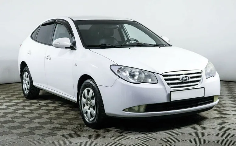 Hyundai Elantra IV (HD)