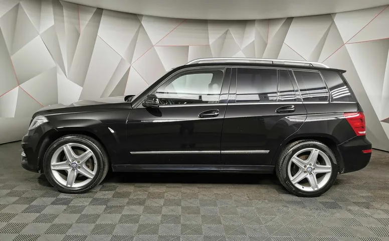 Mercedes-Benz GLK GLK 300 7G-Tronic 4MATIC (231 л.с.) Черный