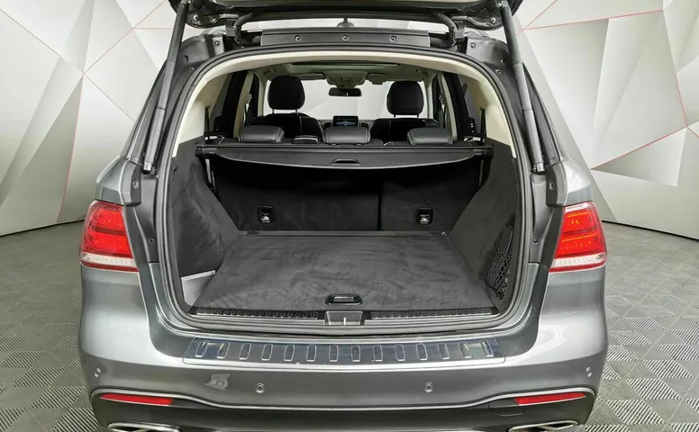 Mercedes-Benz GLE 300 4MATIC 7G-TRONIC Plus (249 л.с.) Серый