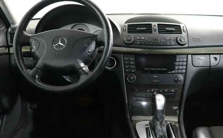 Mercedes-Benz E-Класс III (W211, S211)