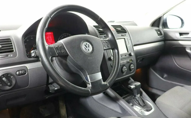Volkswagen Jetta 1.4 Робот